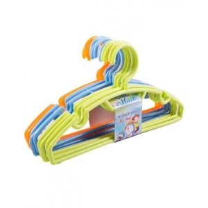 PLASTIC HANGER ART NO.8124